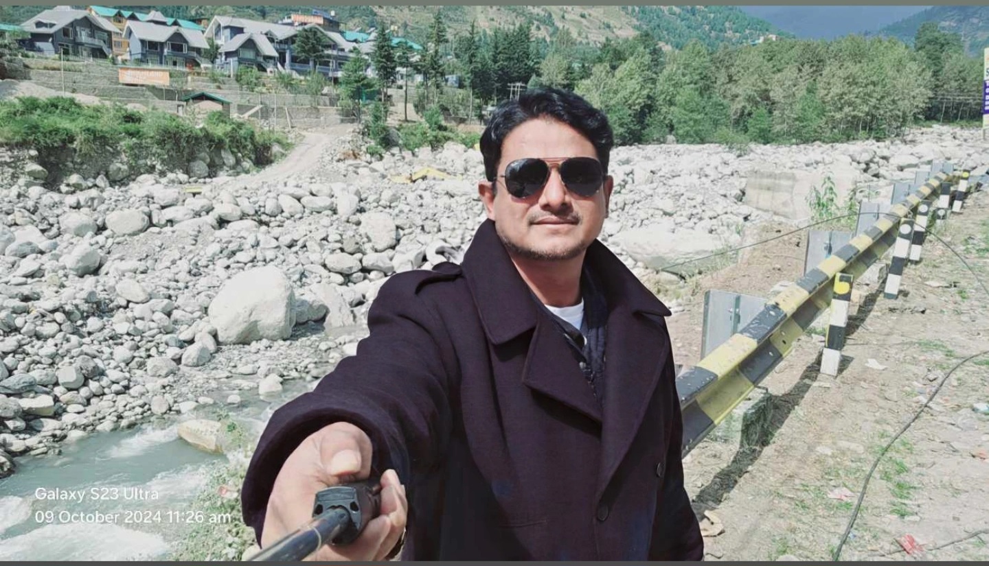 A photo from the gallery